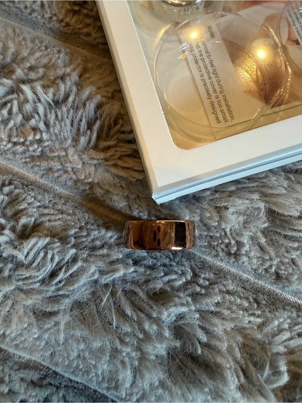 Oura Gold Ring Sensor with Multicolor Silicone Covers